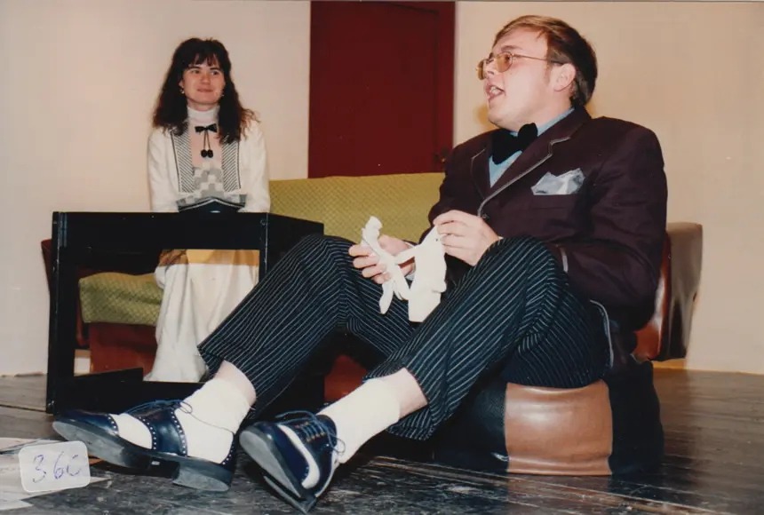 © 1995 Manfred Huber