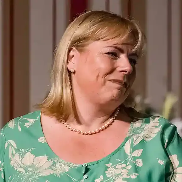 Elisabeth in Ein Käfig voller Narren