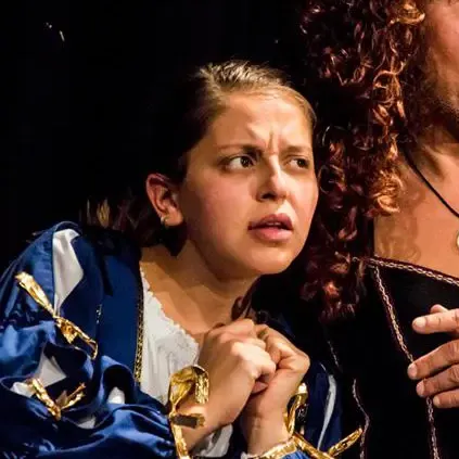 Sabine Hackl im Stück Romeo und Julia